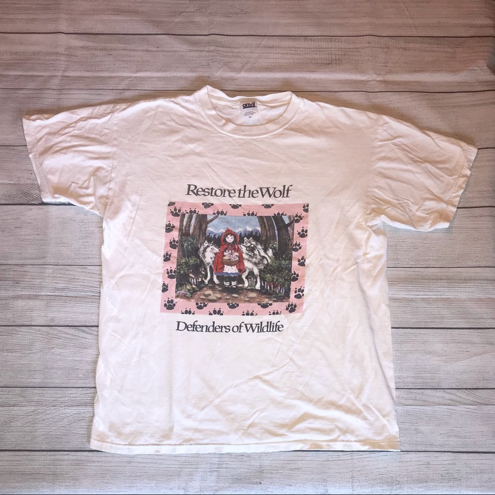 Red Ridinghood T-shirt Size L